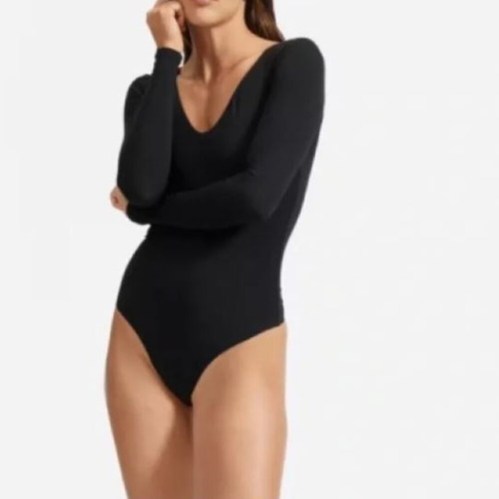 🌟 Everlane The Long-Sleeve Supima V-Neck Bodysuit with Thong Bottom, Black (S)